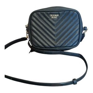 Victoria's Secret Black Crossbody Bag Chevron Pattern